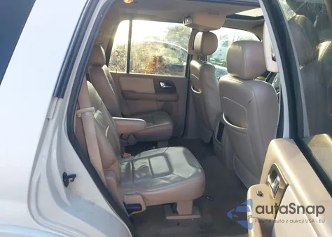 2005 Ford Expedition Limited from USA, damaged, VIN 1FMFU20545LA72293